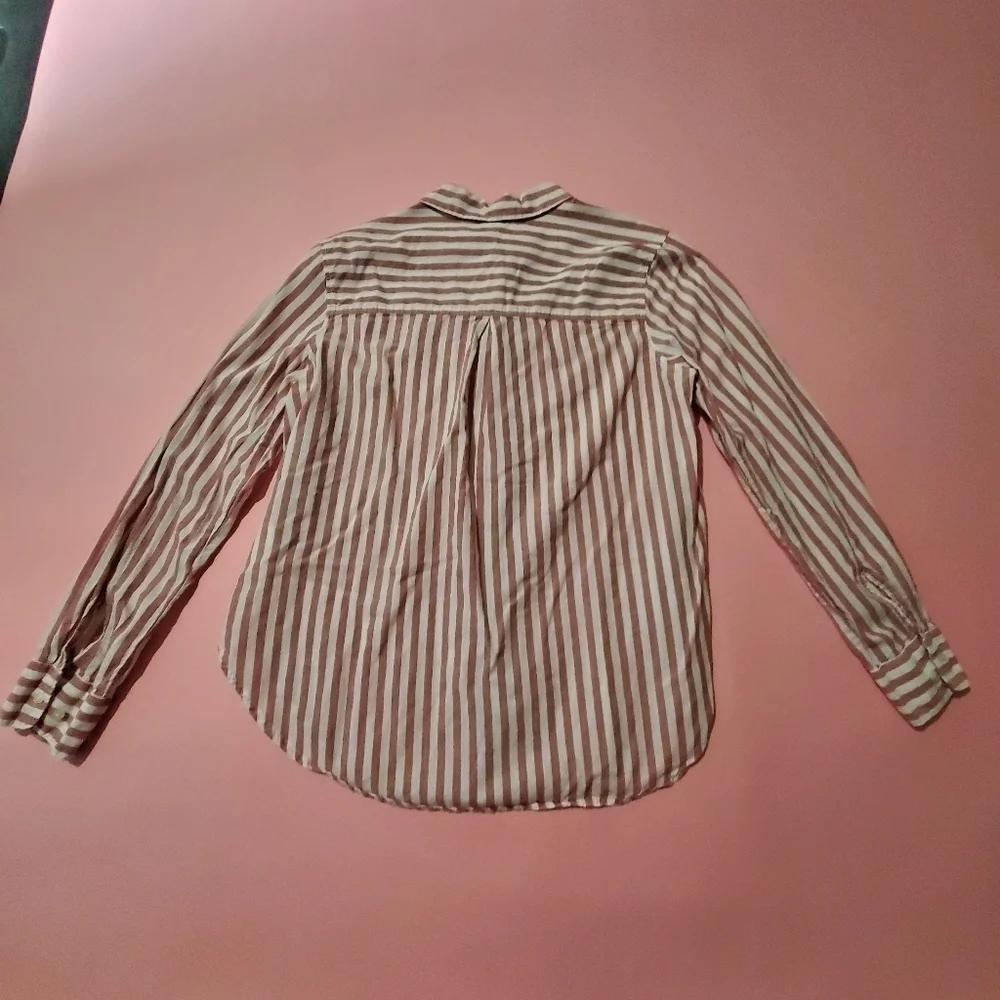 ⛱️ H&M Red and White Strip Button Down Top Beach Nautical Retro ⛱️ - Picture 6 of 8